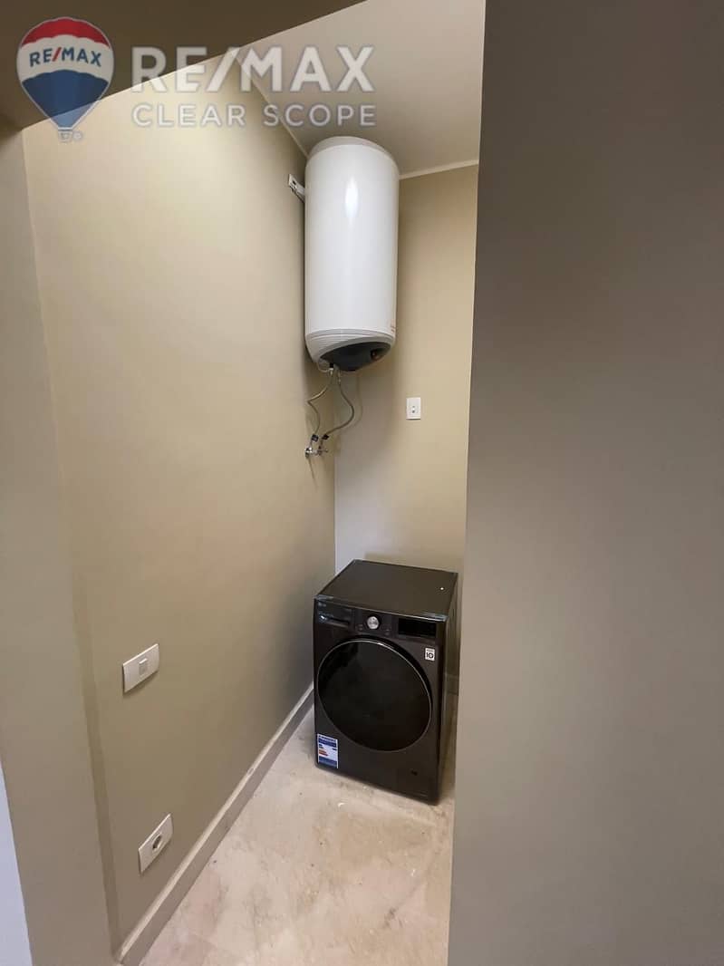 20 e4cb1905-5fe7-4851-b6ee-98a761b32b89. jpg