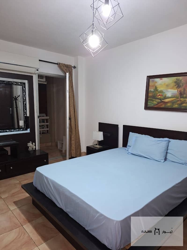 4 7438b2d9-a625-4a68-b287-5fb12df211a9. jpg