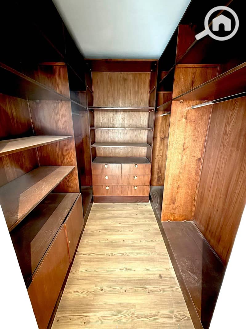 6 fbf51b67-fde8-4c04-b447-b8122d416775. jpg