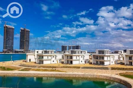 فیلا 4 غرف نوم للبيع في الساحل الشمالي، مطروح - 1. jpg