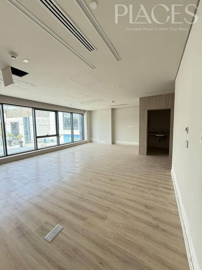 3 صورة واتساب بتاريخ 1447-06-17 في 11.54. 01_33369574. jpg