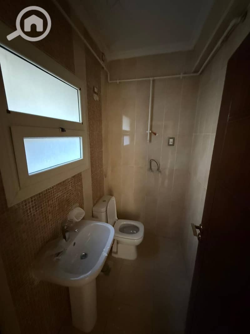 5 WhatsApp Image 2025-12-29 at 10.33. 59 AM (2). jpeg