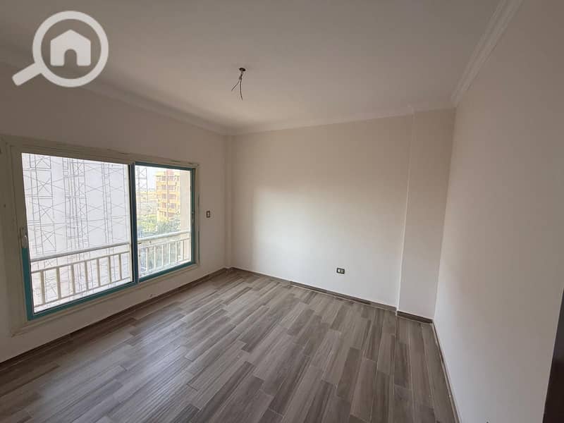 14 WhatsApp Image 2025-12-29 at 10.33. 57 AM (1). jpeg