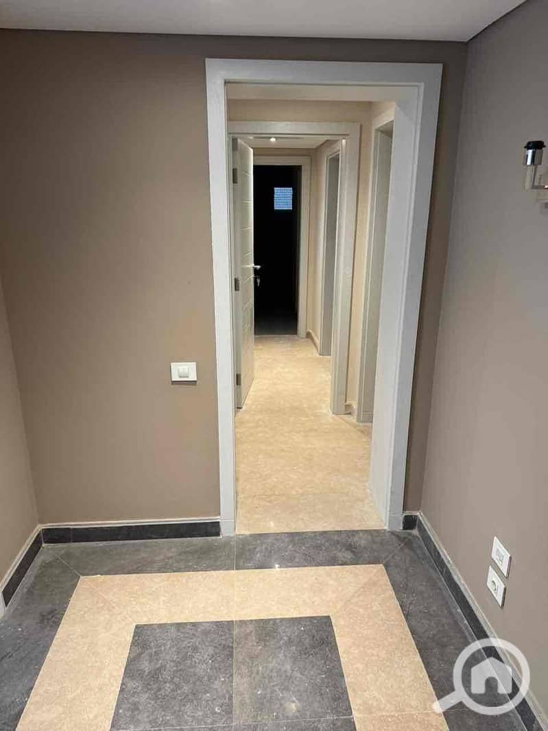 5 805f4274-2a4b-41c6-85e7-48619dbe03b6. jpg