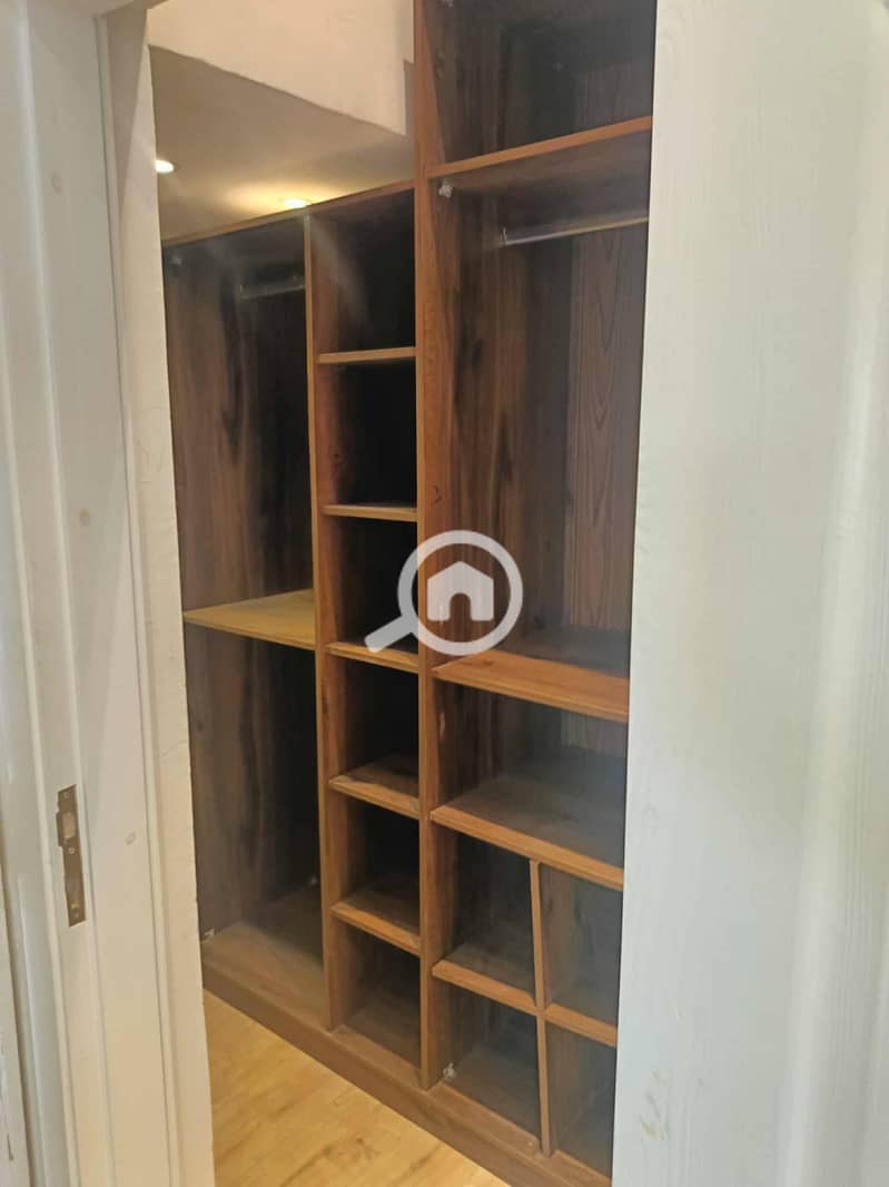 14 f56a4ca2-14cb-43a4-897c-52684f5cdae4. jpg