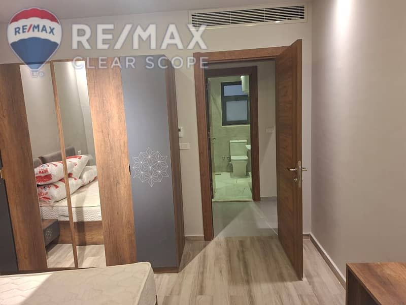 5 2c3fbc56-b6a5-4174-9e7d-b190a074d12b. jpg