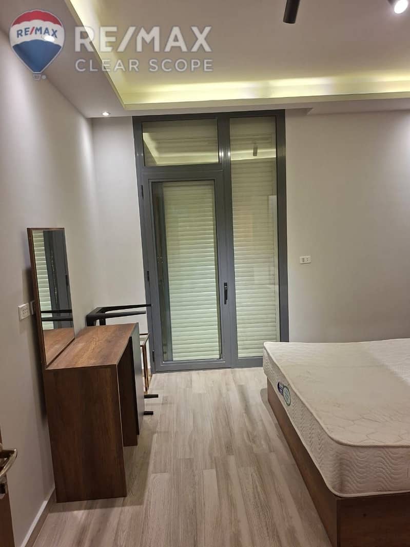 13 64866d47-2926-4986-b51a-2ca5d6477b30. jpg