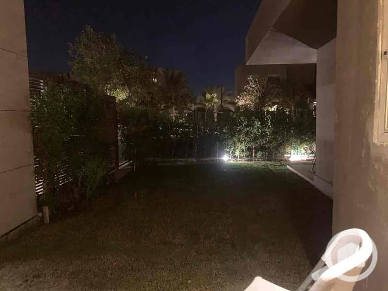 2 8da7462e-0726-43fd-a02e-a21948264991. jpg