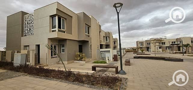 3 Bedroom Townhouse for Sale in 6th of October, Giza - 32049810-400x300. jpeg