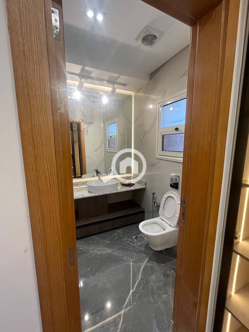 18 WhatsApp Image 2025-12-29 at 12.44. 35 PM. jpeg