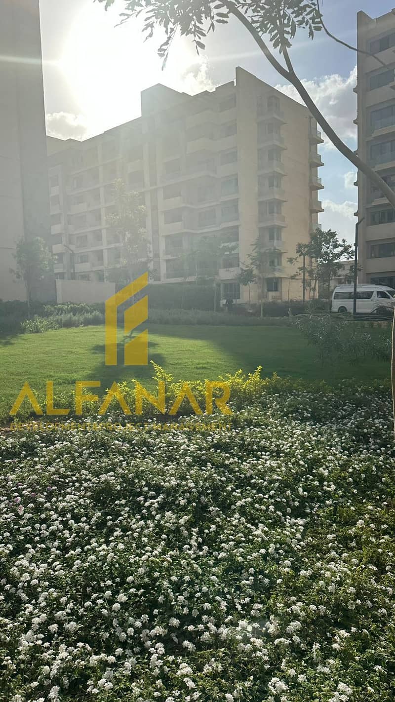 5 WhatsApp Image 2025-12-24 at 16.59. 04 (1). jpeg