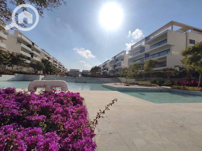 10 566346401_841484768537266_5835818638815315171_n. jpg