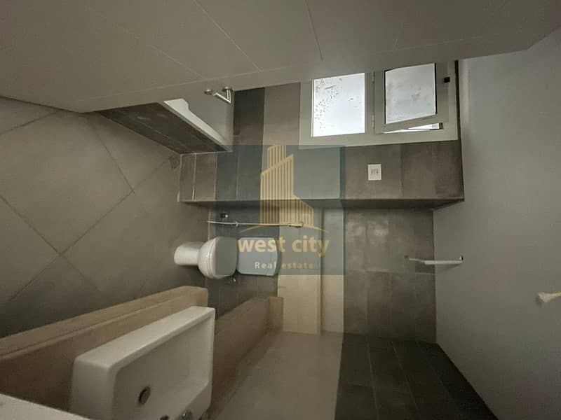 3 WhatsApp Image 2022-05-26 at 3.33. 51 PM (1). jpeg