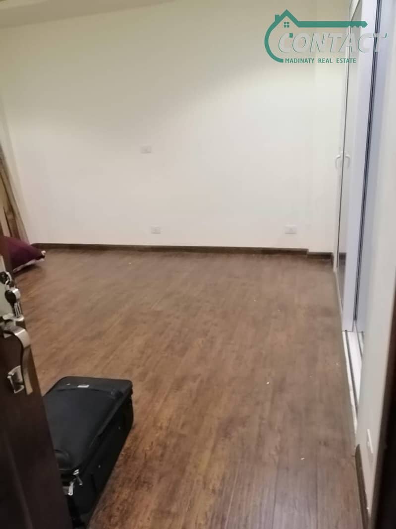 9 46ca15be-b8d2-4ef2-9add-1b8d0e13ce46. jpg