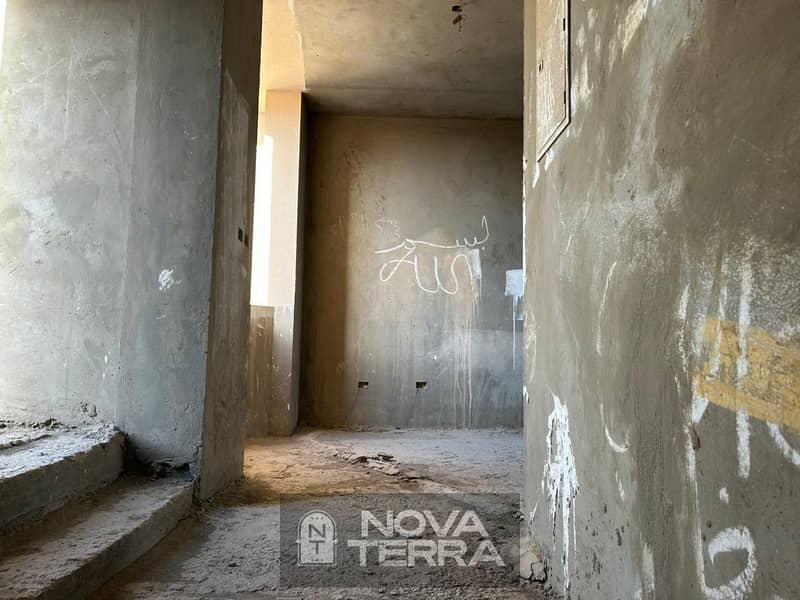 33 WhatsApp Image 2025-12-23 at 11.32. 41 PM. jpeg