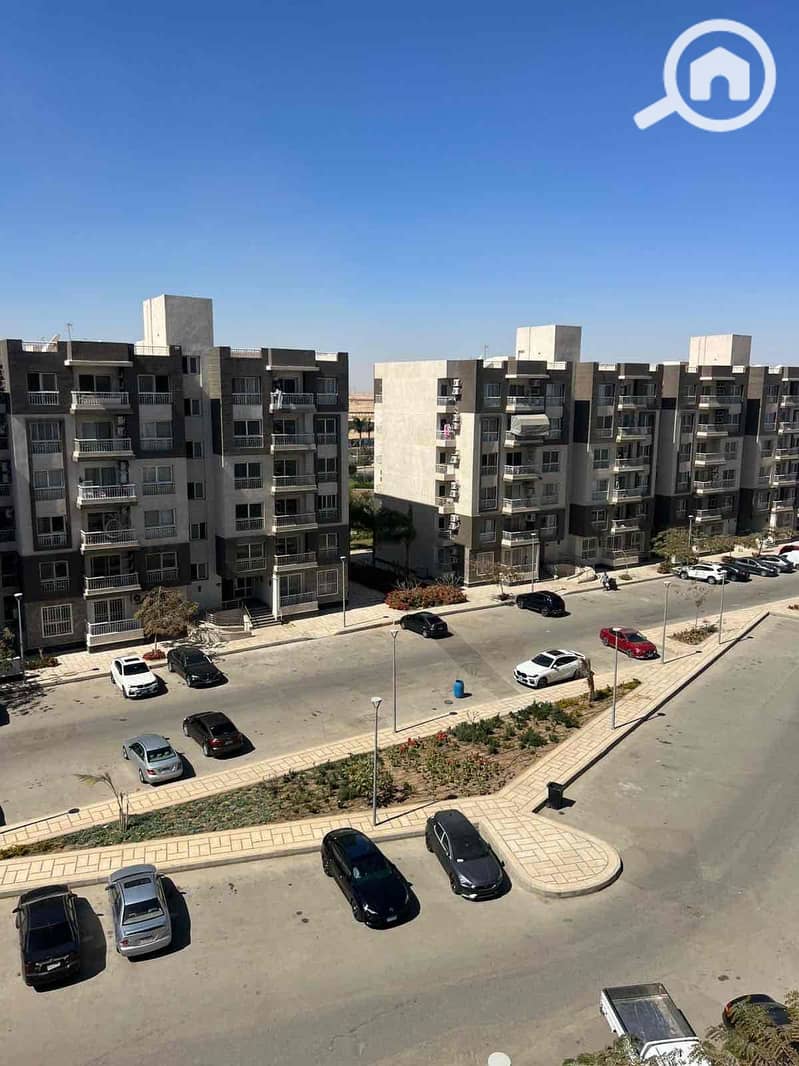 2 253213ea-68e3-482c-9bcf-3decd4c9ea0a. jpg