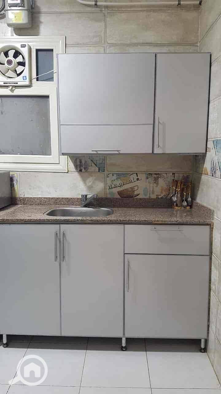 9 9a70981b-8c5e-4edd-a7e3-2b42b8cfc6b5. jpg