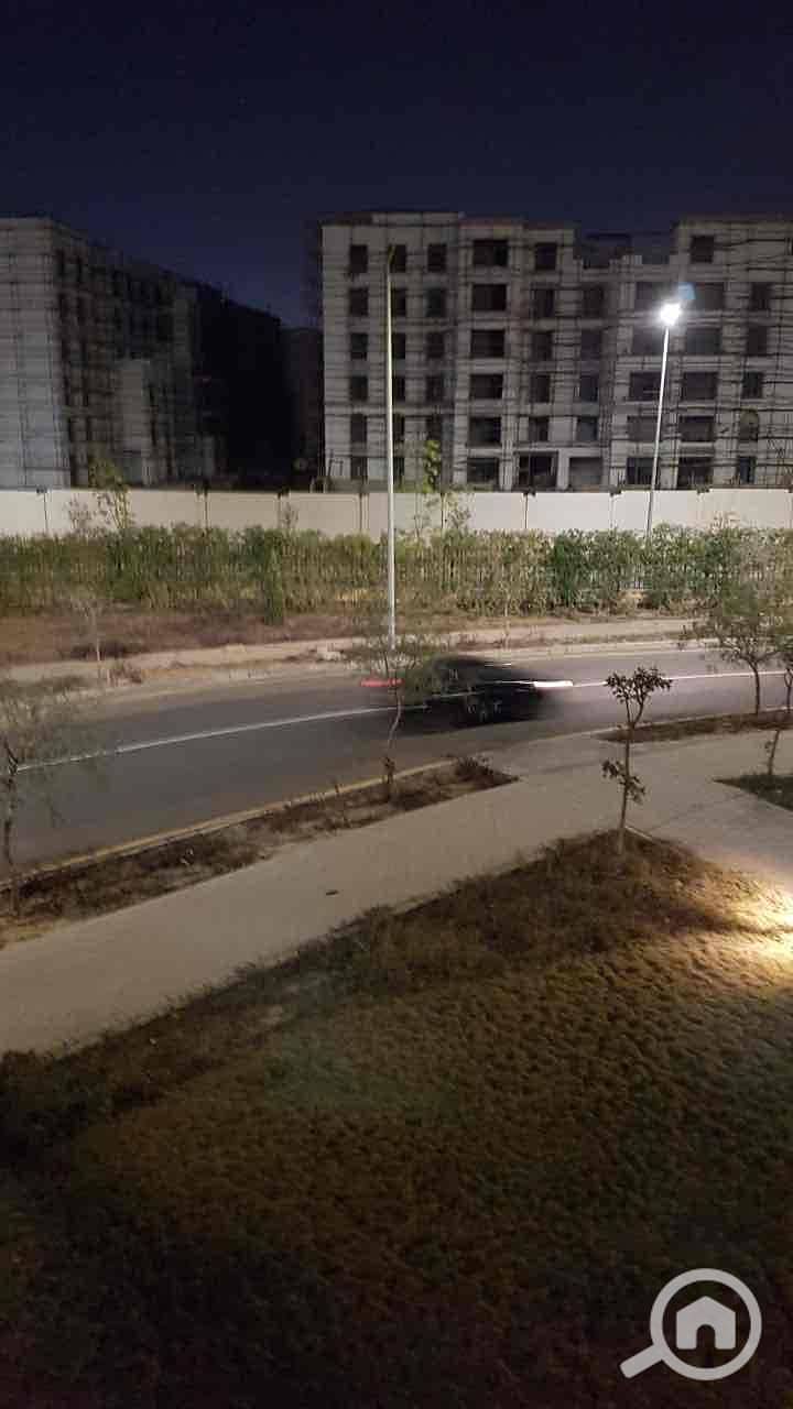 15 0817f810-0ba9-4351-aa0b-4023c3af88a9. jpg