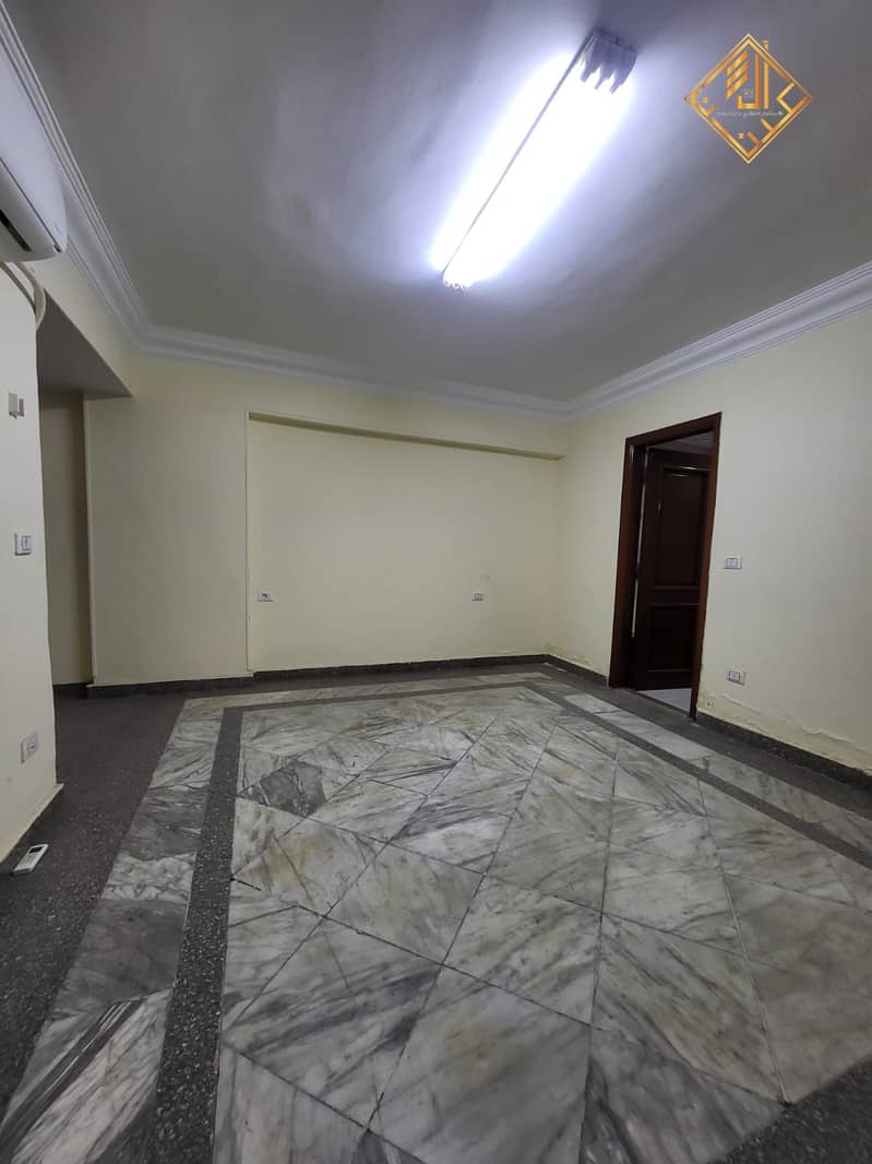 10 WhatsApp Image 2025-12-16 at 15.45. 44. jpeg