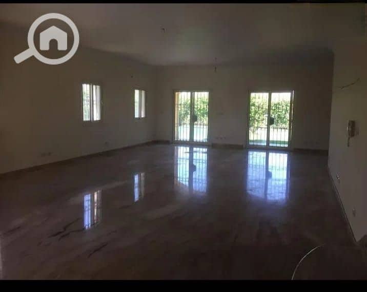 5 72a9a7ab-a6f5-4d55-9e0d-521f511cd9e7. jpg