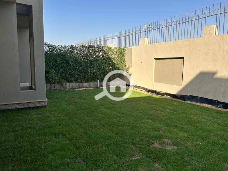 2 d4691077-5cd1-4f7a-8fed-501c41b502cf. jpg