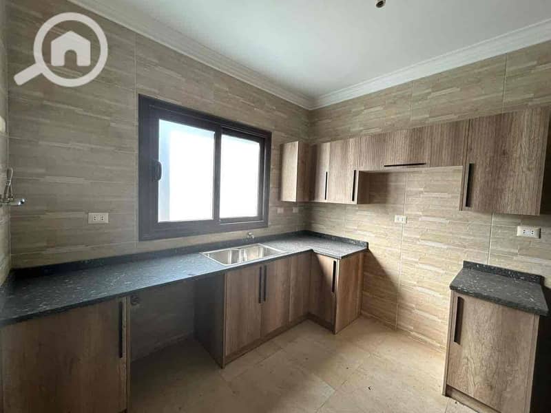 8 ca225814-0ce1-4d44-ab54-02ab25ba1e86. jpg