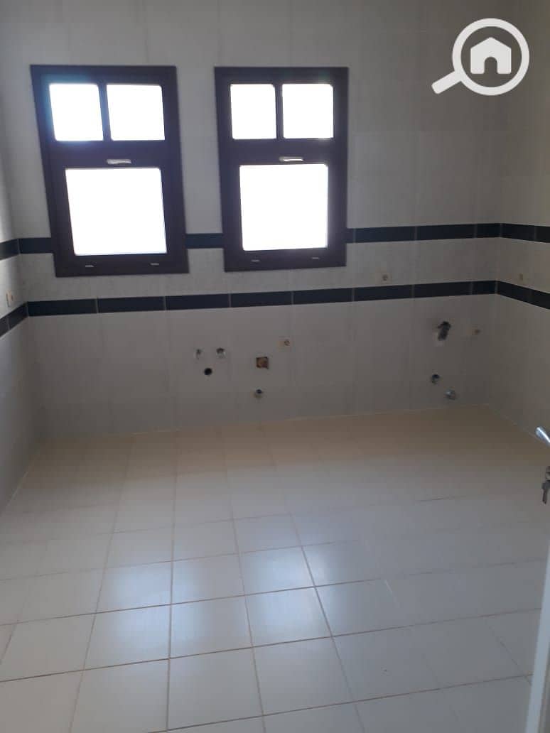 4 WhatsApp Image 2025-12-29 at 4.05. 28 PM (1). jpeg