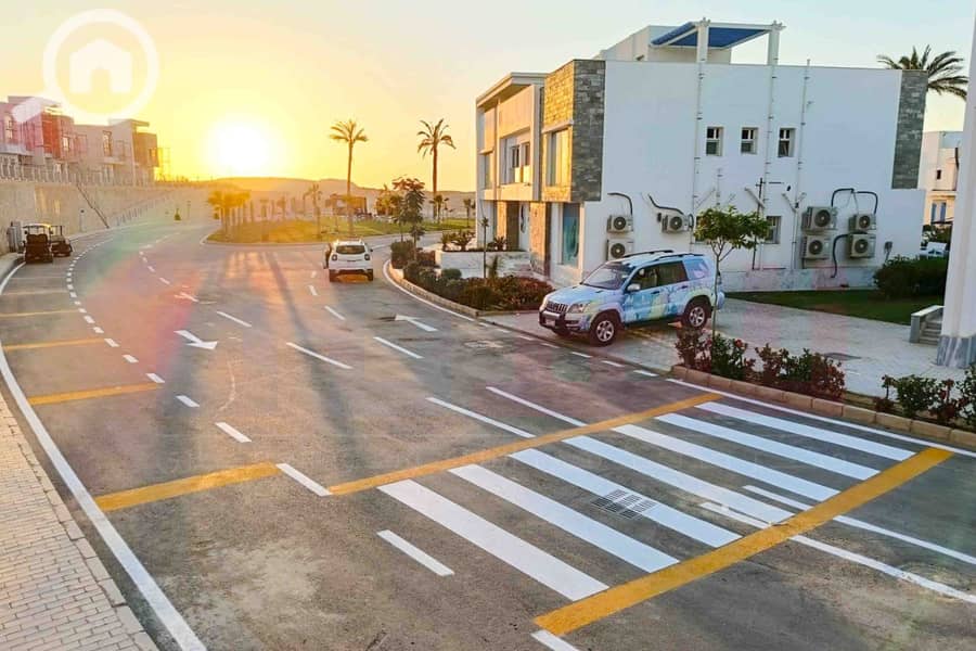 4 WhatsApp Image 2025-12-27 at 10.02. 22 (1). jpg