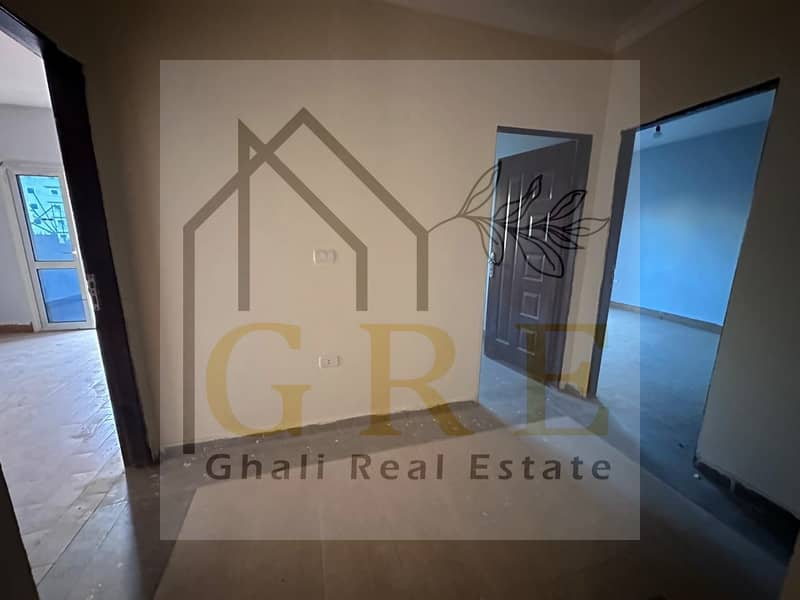 10 368f1909-cc32-4b12-9ed1-bafd04ce4c83. jpg