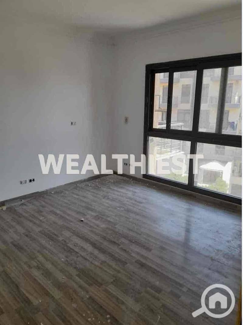 4 22d51b13-5ee6-4789-81f6-e903e61f2502. jpg