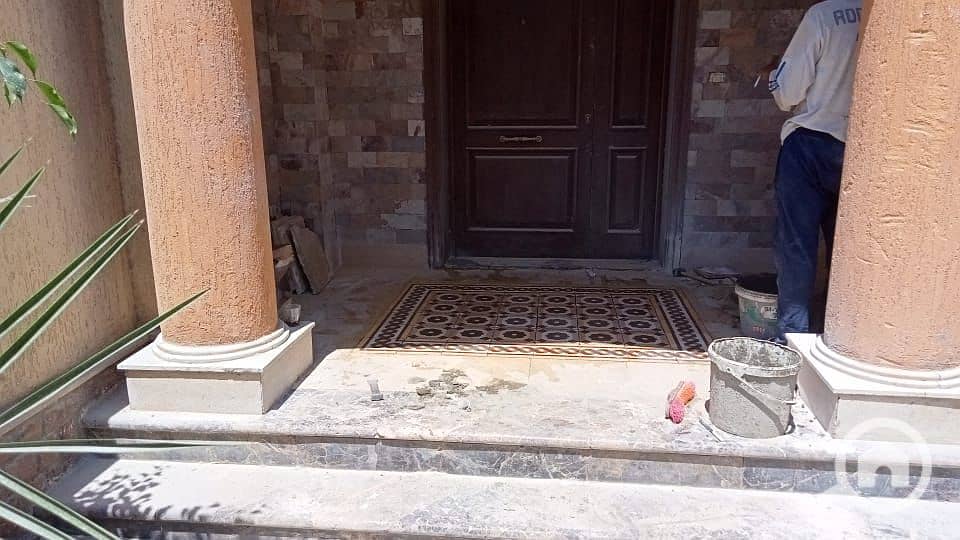 11 b538ee31-aa10-4ff2-869a-82a090ed3c9a. jpg