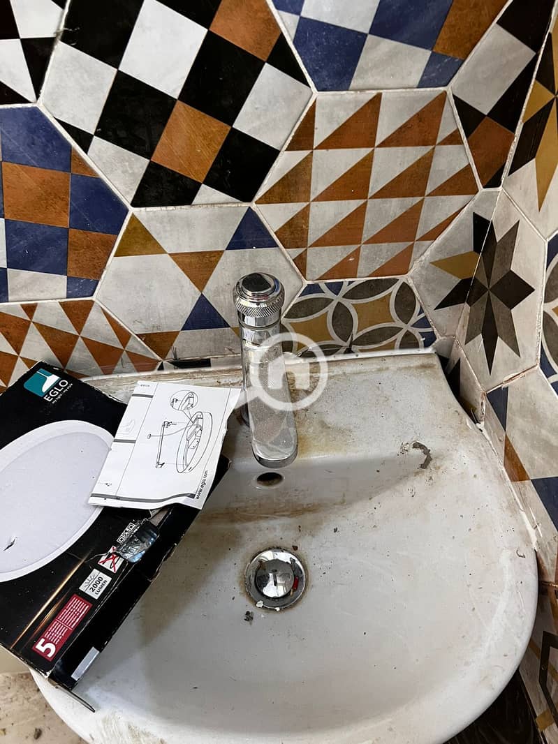 12 c6d12e46-3e6c-4d8b-a730-3cbaa4ee99da. jpg