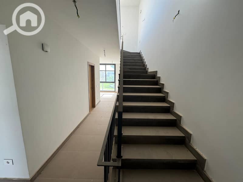 7 WhatsApp Image 2025-12-29 at 4.58. 48 PM (2). jpeg