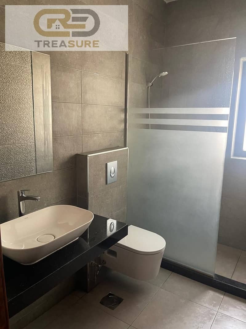 8 WhatsApp Image 2025-12-29 at 4.14. 41 PM. jpeg