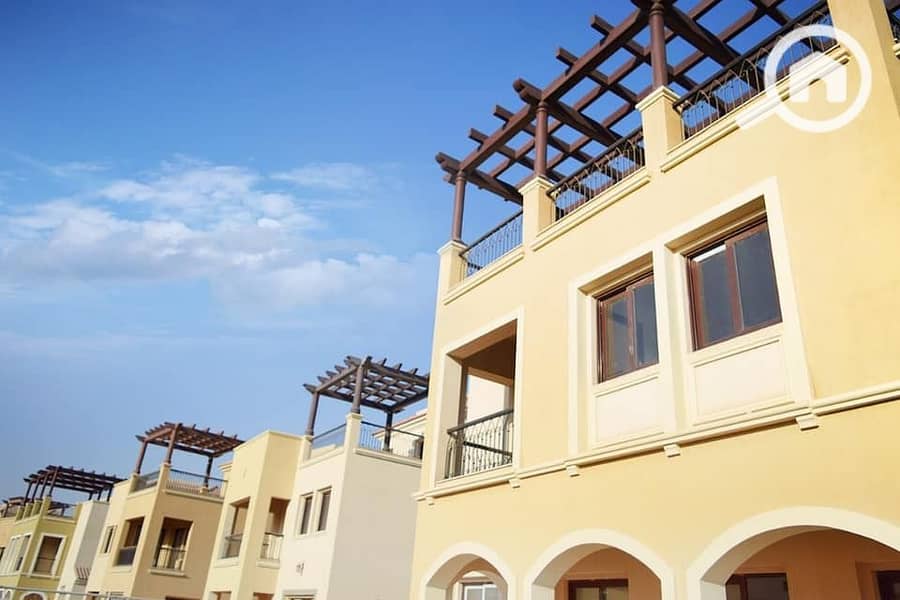 10 WhatsApp Image 2025-10-19 at 15.32. 10_04b8a03e. jpg