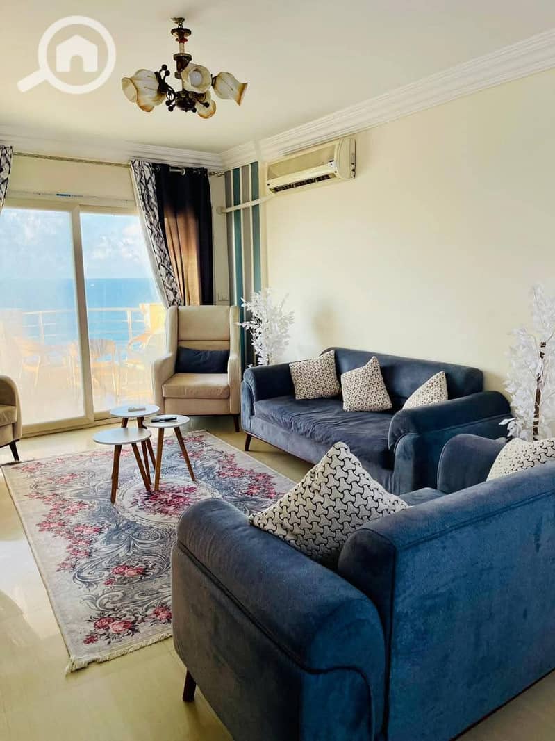 3 1c401f86-36d8-4a4f-8038-28c52e29b0a4. jpg