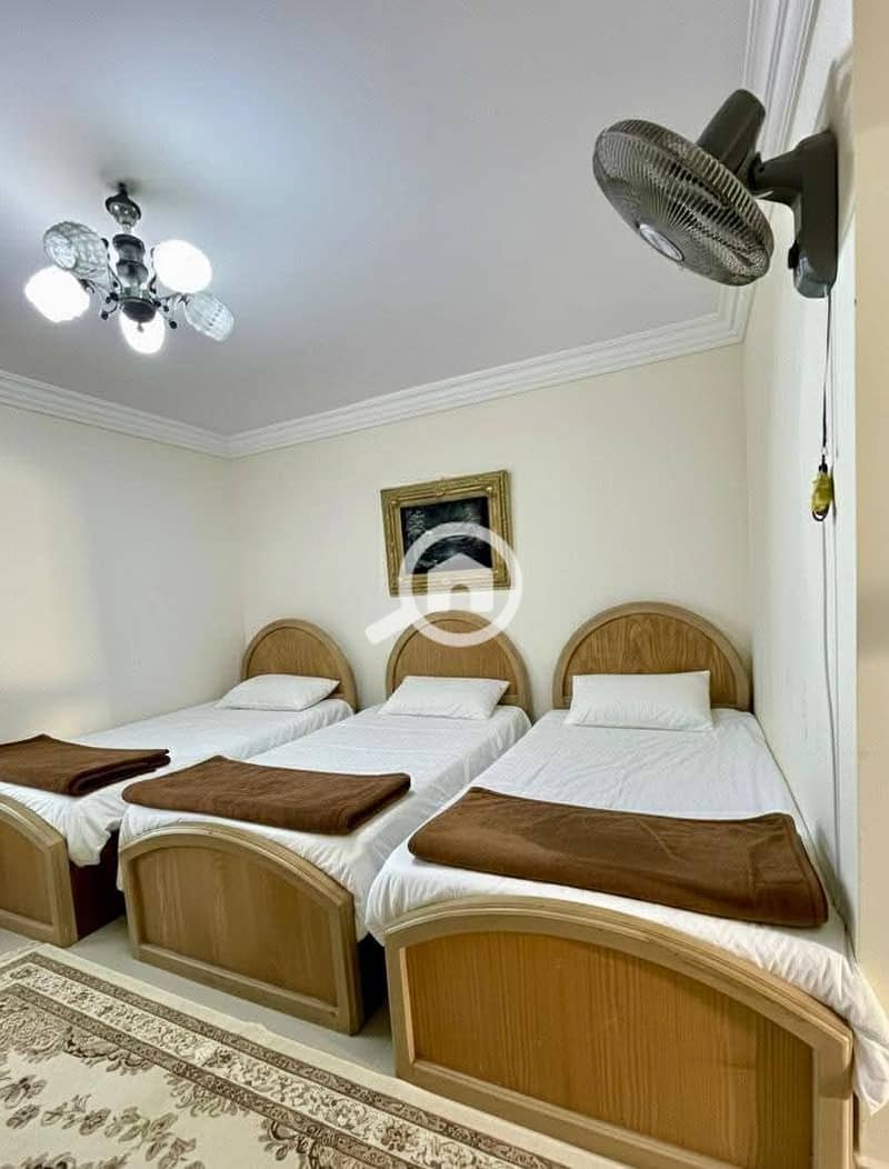 6 5f2be603-ed32-41c7-bccb-cdf92dba8263. jpg