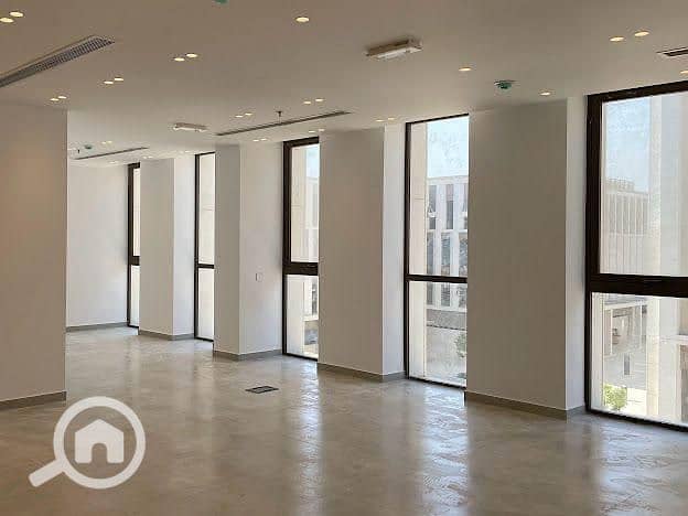 5 WhatsApp Image 2025-12-29 at 4.59. 45 PM (1). jpeg