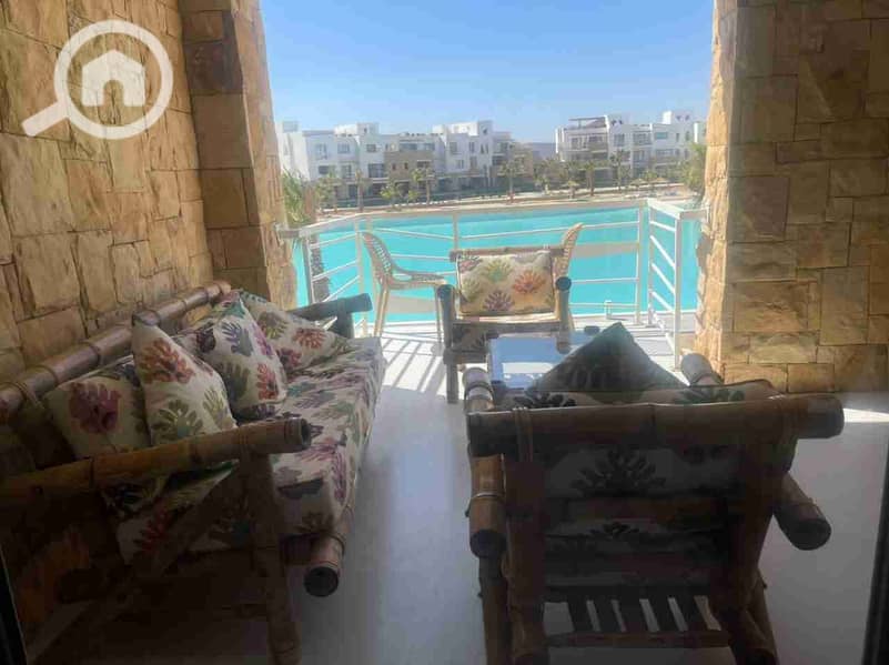 1000514633. jpg 1000514633. jpg