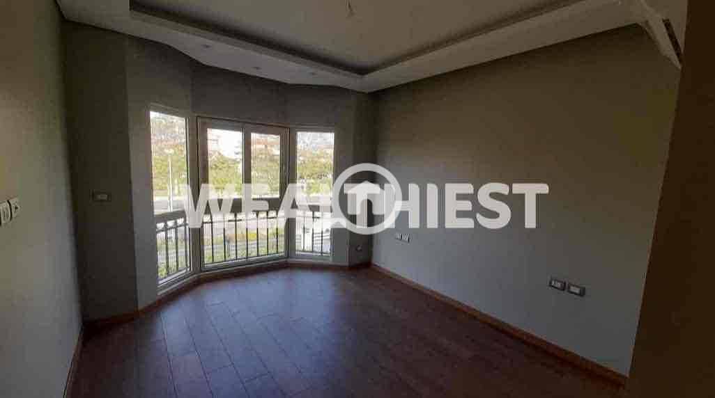 8 228db4f4-dc91-456a-bd93-2d1f3ab8a918. jpg