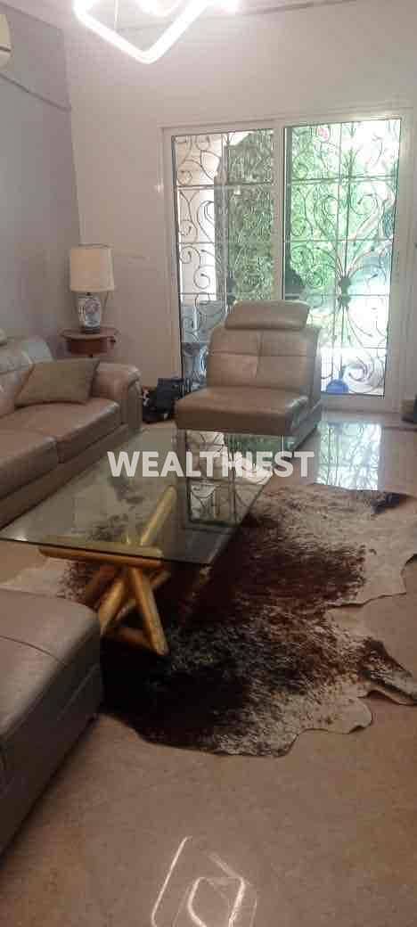 3 e269f34a-9038-44e3-bf84-5015da210daf. jpg