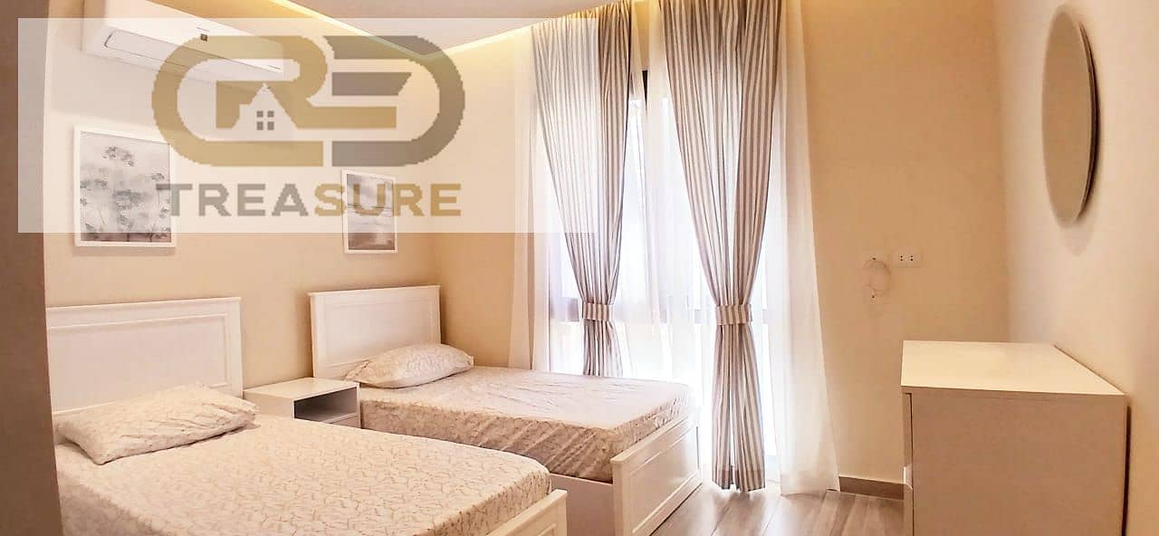 4 WhatsApp Image 2025-12-29 at 4.17. 16 PM (1). jpeg