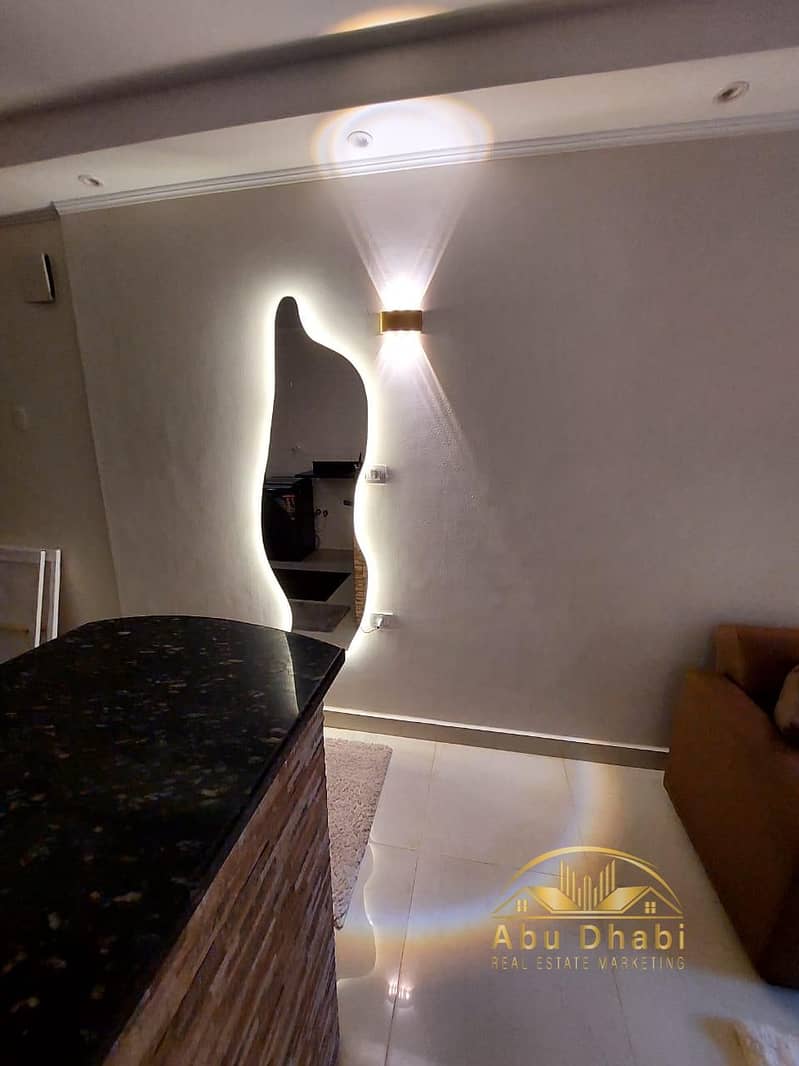 8 d14a6e46-504e-48b4-be1c-f301f69d0707. jpg