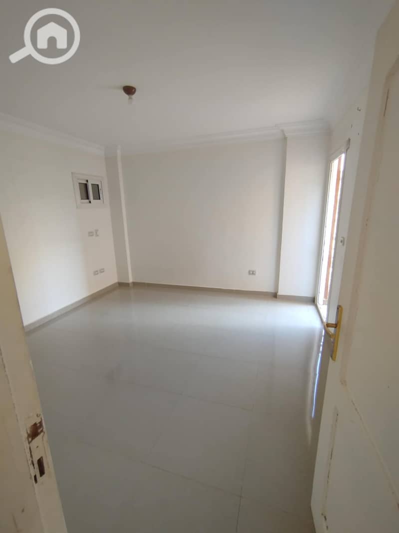 8 cb070084-5453-4b63-be6e-198117f2c1da. jpg