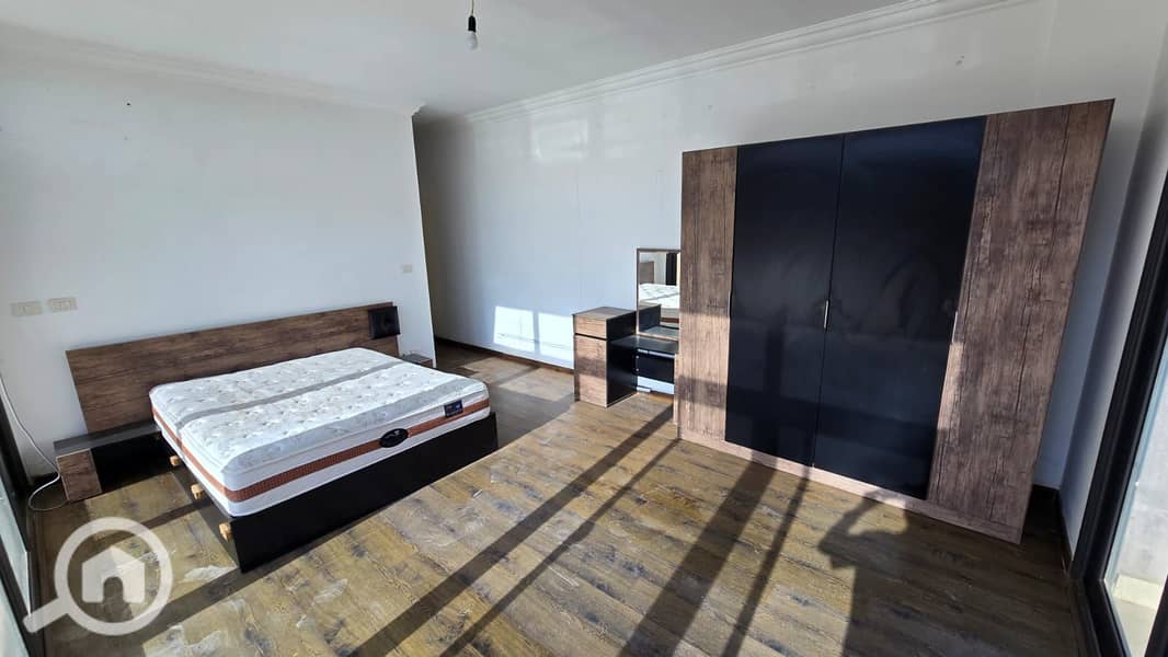 5 WhatsApp Image 2025-10-10 at 3.28. 36 PM (1). jpeg