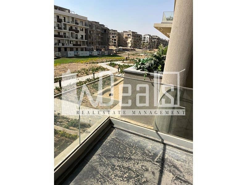 11 WhatsApp Image 2025-12-28 at 13.52. 15 (2). jpeg