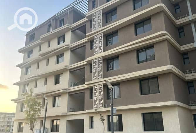 4 8282912-15da0o. jpg