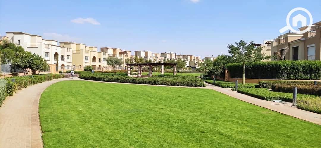 8 WhatsApp Image 2025-10-06 at 3.15. 42 AM (2). jpeg