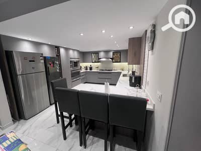 3 Bedroom Flat for Sale in New Cairo, Cairo - 4b4d4092-6280-47cf-811c-75846cfbbde1. jpg