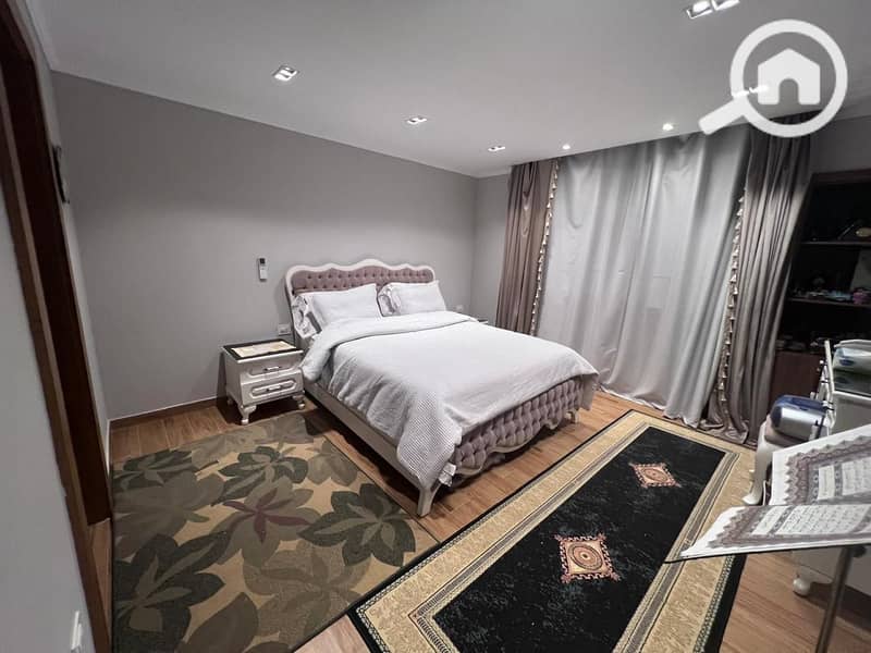 6 80ff32dd-b452-4154-a9aa-f83916d973f1. jpg